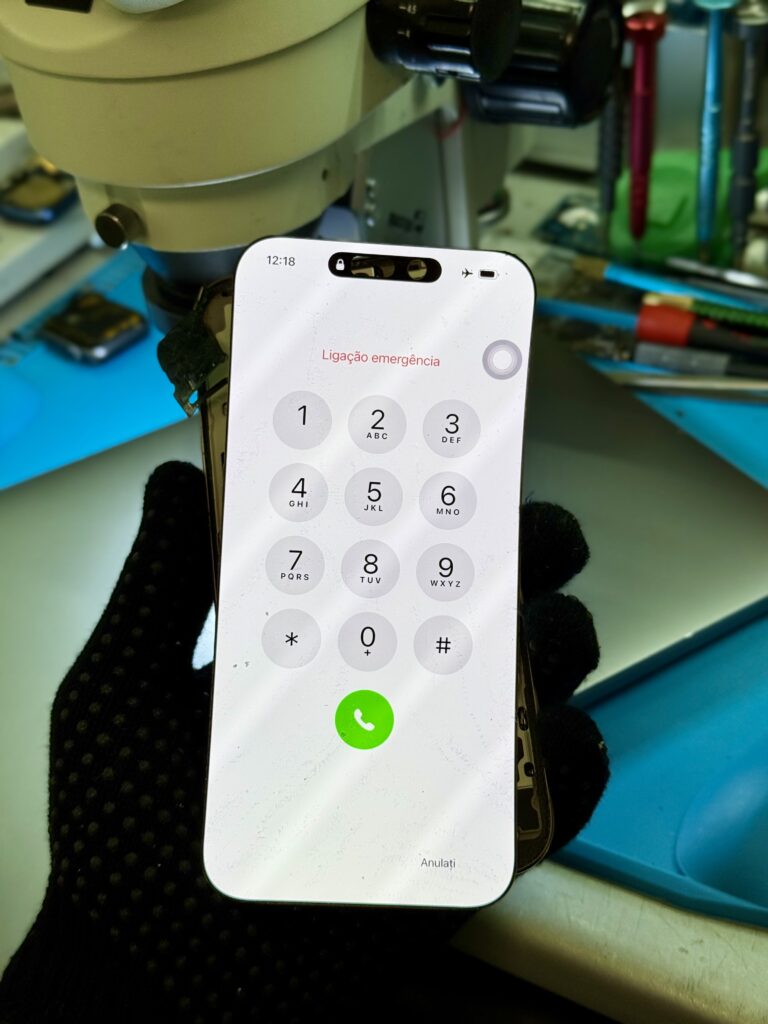 Sticlă iPhone 16 Pro Max